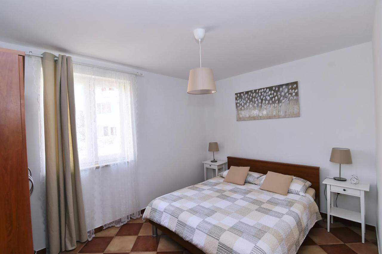 Apartments Luni Baška Zewnętrze zdjęcie