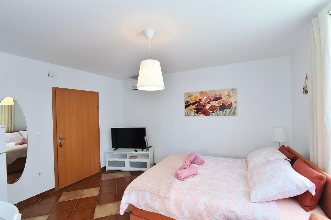 Apartments Luni Baška Zewnętrze zdjęcie
